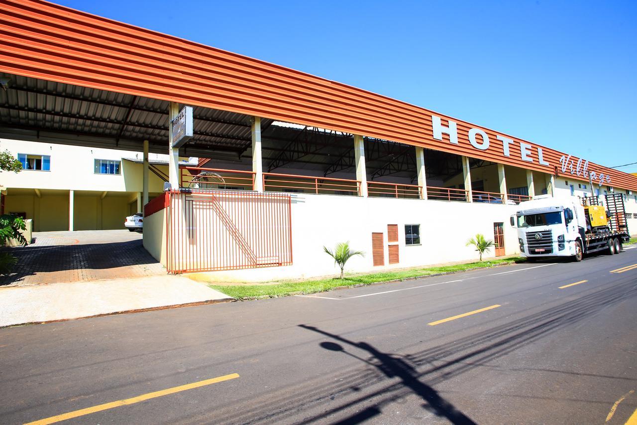 Hotel Village Pato Branco Eksteriør bilde